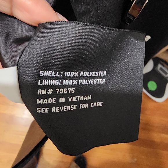 London Fog rain jacket - Picture 6 of 8